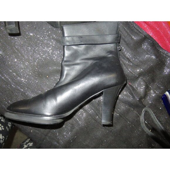 Newport News Easy Style Black Leather Buckle Embellished Heeled Ankle Booties 8 - Picture 6 of 16